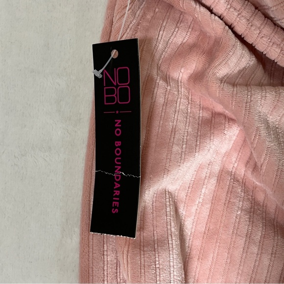 NO BOUNDARIES Junior Pants High Rise Flare Soft Corduroy Pink Size M (7/8) NWT - Picture 5 of 11